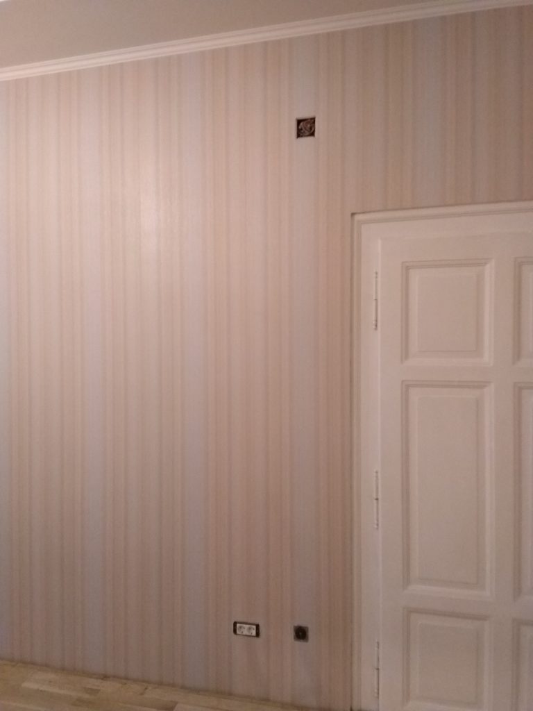 lucrari-montaj-tapet-timisoara-decoratiuni2